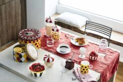 Alessi Glasgefäß Circus, 1 L 7 Alessi Glasgefäß Circus, 1 L -Geschäft Für Wohndekoration 0039 CircusBreakfast A4 3500pxl 1