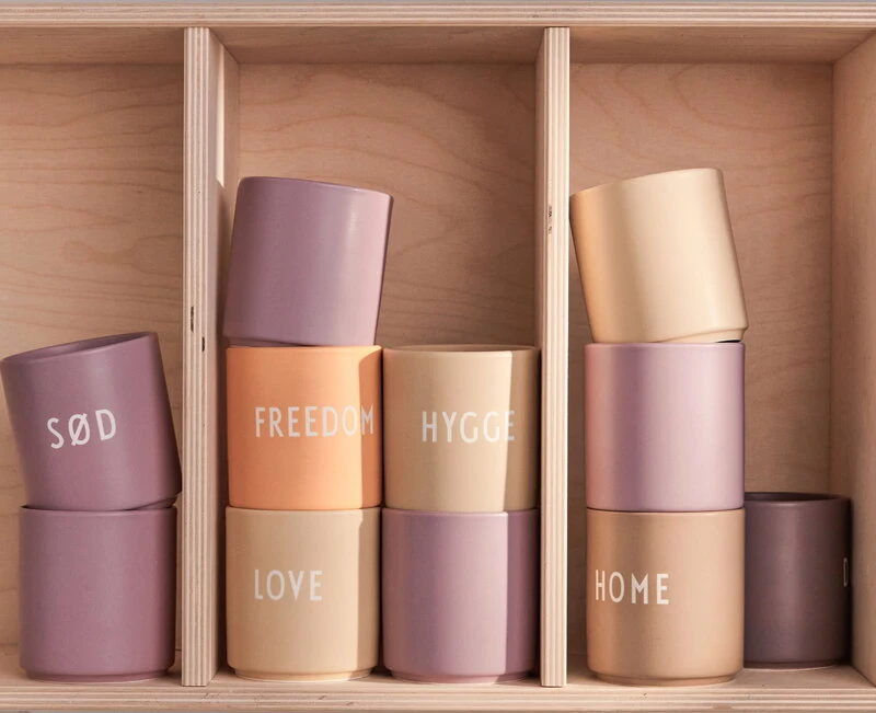 Design Letters Favourite Tasse, 2 Stück, The Mute Collection, Lavendel 2 Design Letters Favourite Tasse, 2 Stück, The Mute Collection, Lavendel – Bild 2