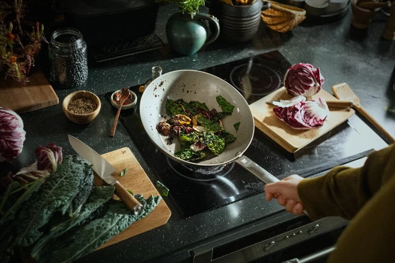 Fiskars Norden Wok, Stahl, 28 cm 5 Fiskars Norden Wok, Stahl, 28 cm – Bild 5