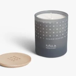 Skandinavisk Fjäll Duftkerze Mit Deckel, Groß -Geschäft Für Wohndekoration 5711868201113 styling