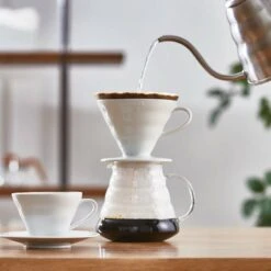 Hario V60 Kaffeetropfschale, Größe 02, Weißes Porzellan -Geschäft Für Wohndekoration 6e21d36a 16b3 4d6b 9409 45221d1e09fe
