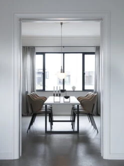 By Lassen Kubus 4 Kerzenhalter, Schwarz 11 By Lassen Kubus 4 Kerzenhalter, Schwarz -Geschäft Für Wohndekoration By Lassen home 020403