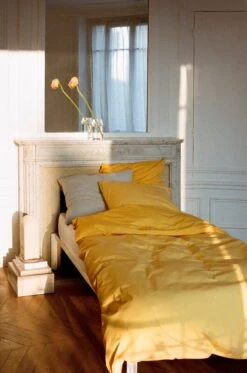 Hay Duo Kopfkissenbezug, Grau -Geschäft Für Wohndekoration Duo Duvet Cover golden yellow Duo Pillow Case cappuccino Connect Bed white Parade Table Lamp 320 shell white