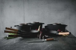 Fiskars Gusseisen-Schmorpfanne Norden, 6 L -Geschäft Für Wohndekoration Fiskars Cooking Environmental Norden Product family shot