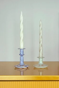 Hay Long Twist Kerzen, 6 Stück, Cremeweiß 7 Hay Long Twist Kerzen, 6 Stück, Cremeweiß -Geschäft Für Wohndekoration Flare Stripe Milk S green Flare Stripe Milk M blue Candle Soft Twist off white light grey