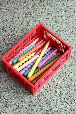 Hay Long Twist Kerzen, 6 Stück, Dunkler Pfirsich, Dunkelrosa, Hellro 9 Hay Long Twist Kerzen, 6 Stück, Dunkler Pfirsich, Dunkelrosa, Hellro -Geschäft Für Wohndekoration HAY Colour crate M red Candle family 1