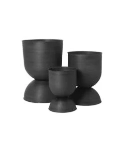 Ferm LIVING Hourglass Pflanztopf, L, Schwarz -Geschäft Für Wohndekoration Hourglass pot 100129 629 2