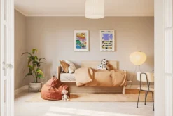 Early Bird Gets The Worm Poster -Geschäft Für Wohndekoration M6015 M6017 Butterfly Eyes Early Bird Gets The Worm Imogen Crosslandrole