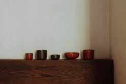 Menu NNDW Espressotasse, 2 Stück, 85 Ml, Rote Glasur 11 Menu NNDW Espressotasse, 2 Stück, 85 Ml, Rote Glasur -Geschäft Für Wohndekoration MENU NNDW Cup NNDW Bowl 31