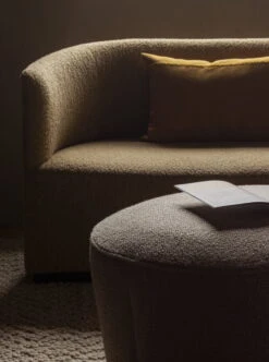 Menu Losaria Kissen, 60 × 40 cm, Ocker -Geschäft Für Wohndekoration MENU Tearoom Sofa Cairn Pouf Losaria Pillow