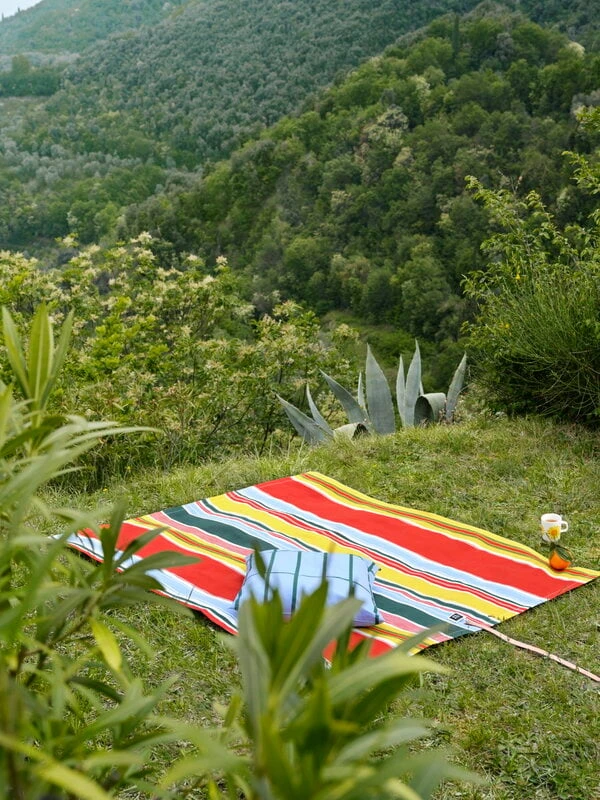 Marimekko Oiva - Auringonkukka Tasse, 250 ml, Weiß - Gelb - Orange 3 Marimekko Oiva - Auringonkukka Tasse, 250 ml, Weiß - Gelb - Orange – Bild 3