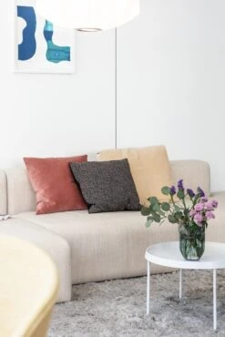 Hay Shaggy Teppich, Warmgrau -Geschäft Für Wohndekoration Mags 3 seater comb 5 Remix 223 Tulou Coffee Table off white