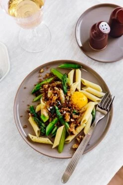 Marimekko Oiva Teller, 20 Cm, Terrakotta -Geschäft Für Wohndekoration Ruoka3 kevat20 suvik