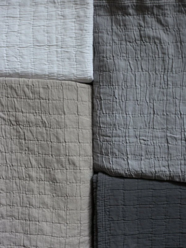 Bettüberwurf Aava Für Doppelbett, 260 X 260 Cm, Hellgrau 3 Bettüberwurf Aava Für Doppelbett, 260 X 260 Cm, Hellgrau – Bild 3