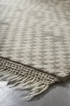 Shogi Wollteppich 200 X 300 Cm, Weiß – Grau -Geschäft Für Wohndekoration anno AW20 01 shogi hand knotted rug undyed wool 200x300 hires