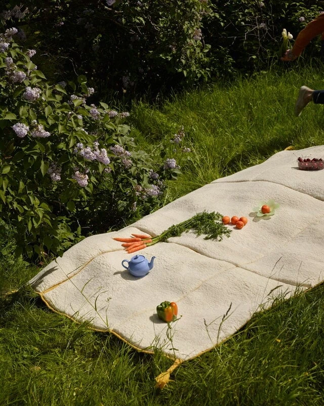 Line 02 Teppich 5 Line 02 Teppich – Bild 5