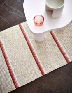 Olle Teppich, 70 X 240 Cm, Ziegelrot - Cremeweiß -Geschäft Für Wohndekoration pappelina olle brick closeup creative